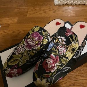 Gucci princetown slides